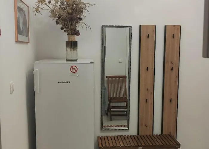 Miro - Front Row Sea View *