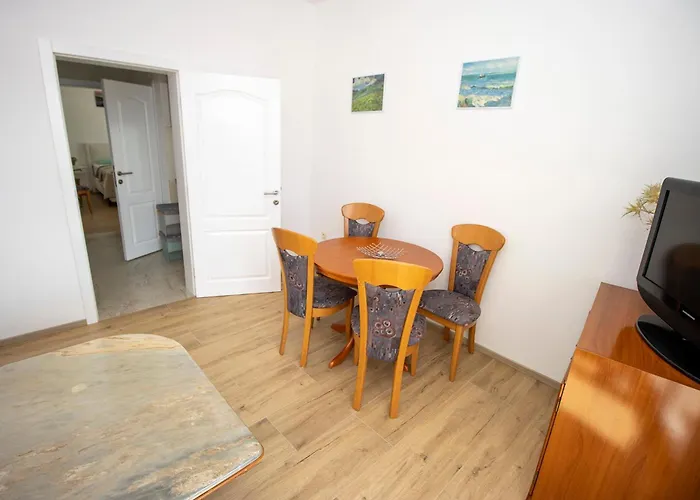 Miro - Front Row Sea View Lokva Rogoznica